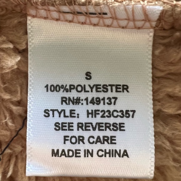 NWOT HYFVE FAUX FUR HOODIE JACKET | Mocha size S - Picture 8 of 9